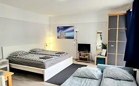 Cozy Central Home With Big Balcony And Ac